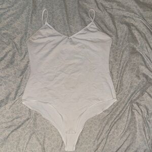 Chic White Women's Chemise